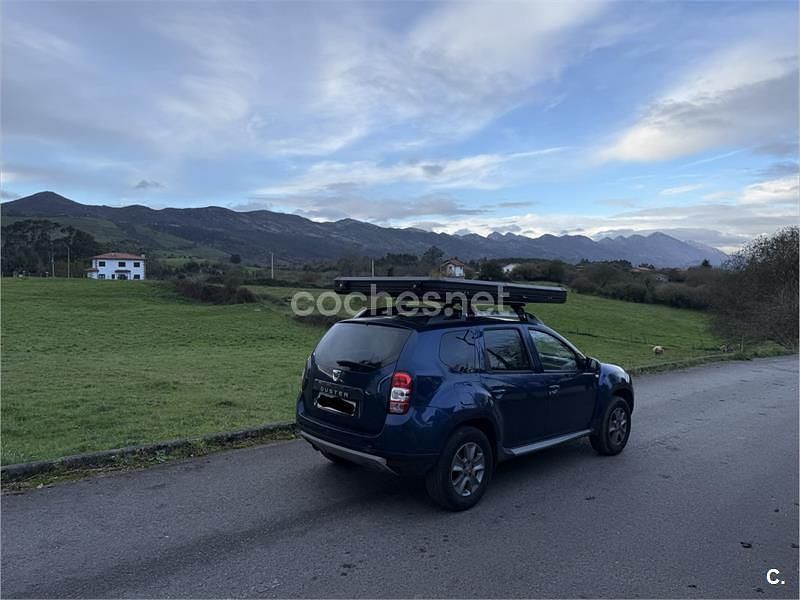 Usado Dacia Duster Lauréate 125 CV (91 kW) 2016 Azul SUV