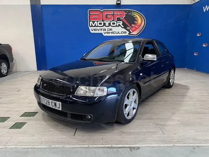Usado Audi S3 210 CV (154 kW) 1999 Negro Utilitario
