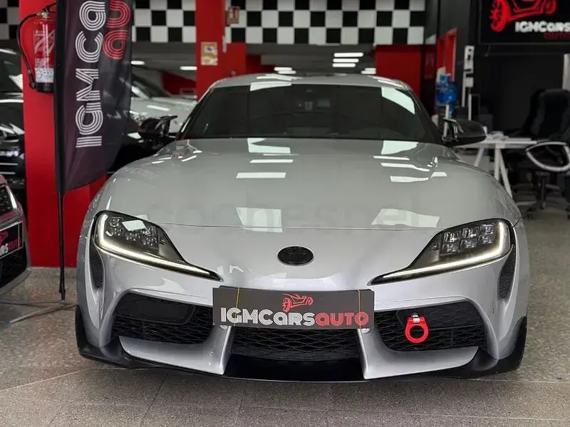 Usado Toyota Supra 340 CV (250 kW) 2024 Gris / plata Coupe