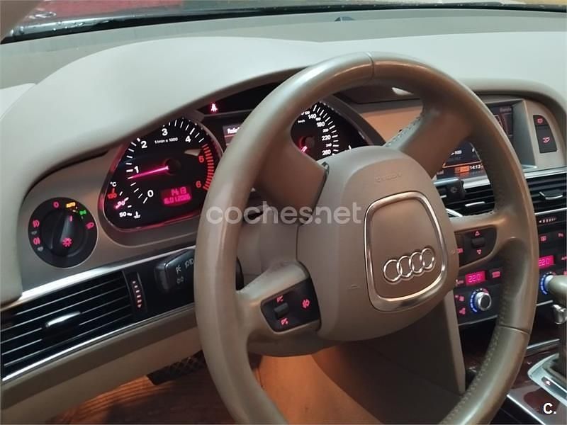 Usado Audi A6 225 CV (165 kW) 2007 Azul Berlina