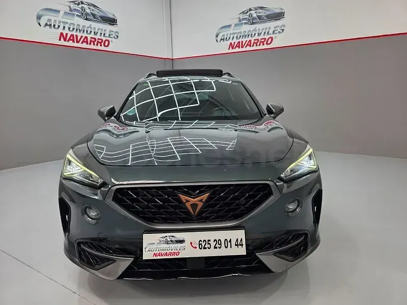 Usado Cupra Formentor 150 CV (110 kW) 2022 Gris / plata SUV