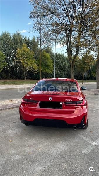 Usado BMW 330e Comfort Edition 292 CV (214 kW) 2023 Rojo Berlina