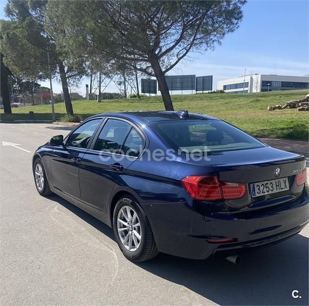 Usado BMW 320 Comfort Edition 184 CV (135 kW) 2012 Azul Berlina