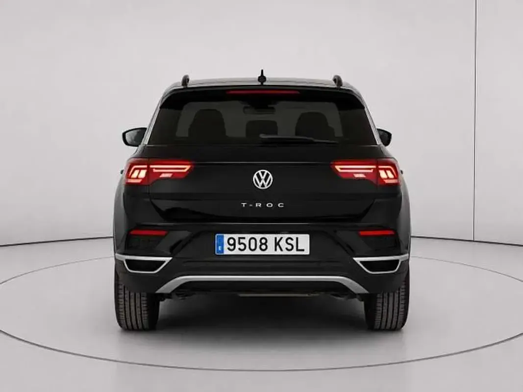 Usado VW T-Roc Advance 116 CV (85 kW) 2018 Negro SUV