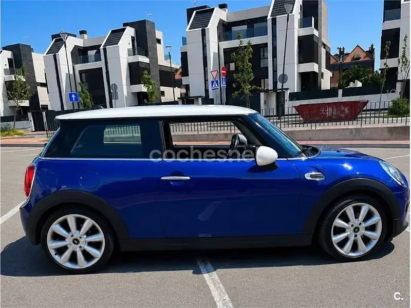 Usado Mini Cooper 156 CV (114 kW) 2019 Azul Utilitario