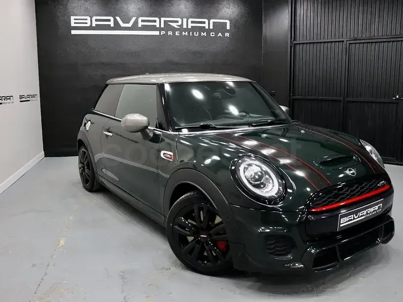 Usado Mini John Cooper Works 231 CV (169 kW) 2019 Verde Utilitario
