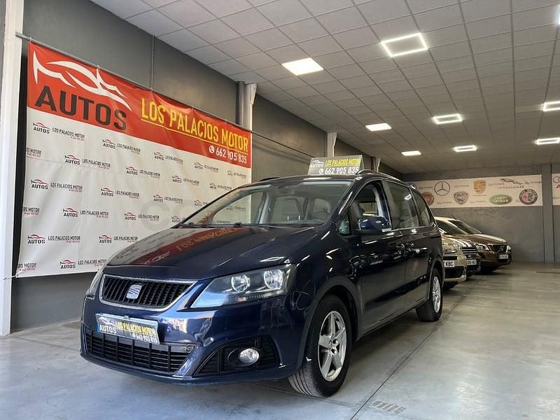Usado Seat Alhambra Reference 150 CV (110 kW) 2016 Azul Monovolumen