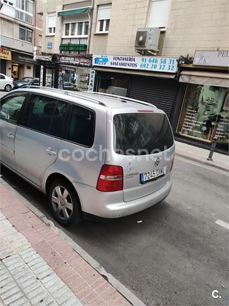 Gris / plata Usado 2006 VW Touran Advance Monovolumen | 2000 € (Super precio) - Imagen 1/3