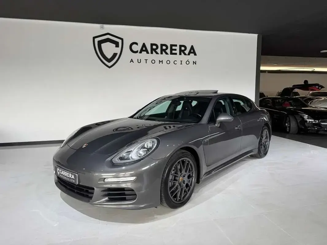 Usado Porsche Panamera 300 CV (220 kW) 2014 Gris Utilitario