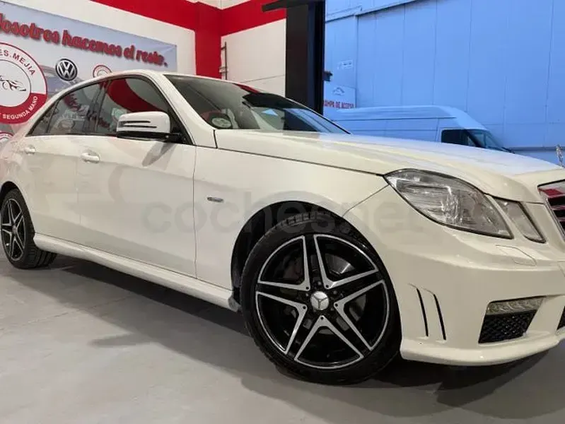 Usado Mercedes E350 265 CV (194 kW) 2010 Blanco Berlina