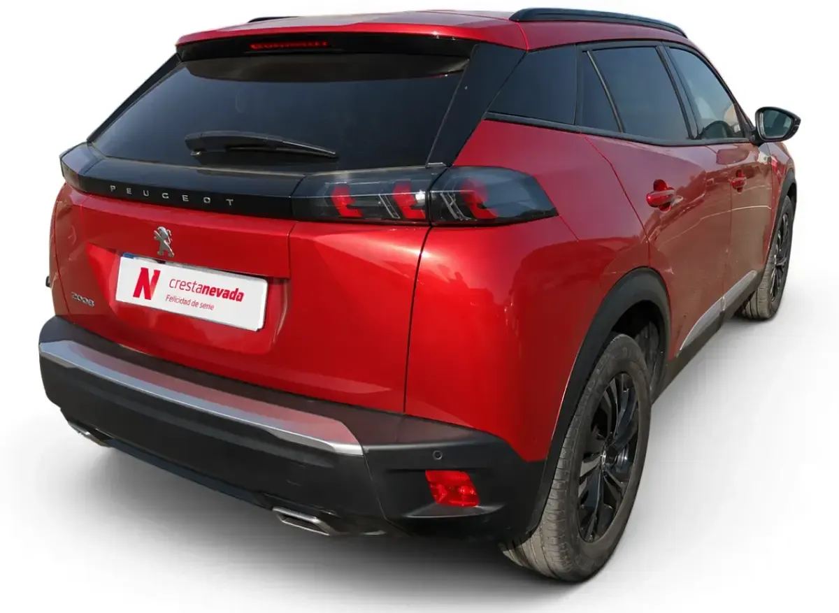 Usado Peugeot 2008 Allure 131 CV (96 kW) 2023 Rojo SUV