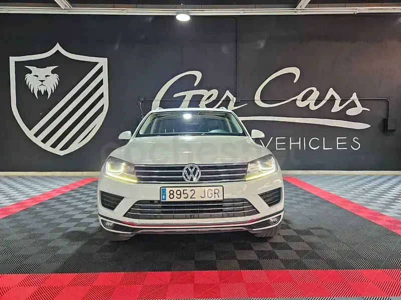 Usado VW Touareg Terrain Tech 262 CV (192 kW) 2015 Blanco SUV