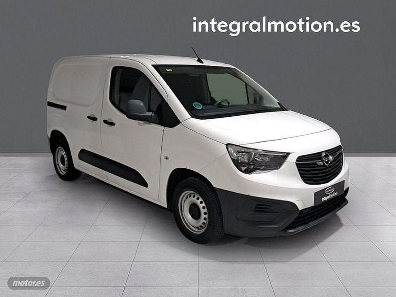 Usado Opel Combo 75 CV (55 kW) 2020 Blanco Monovolumen