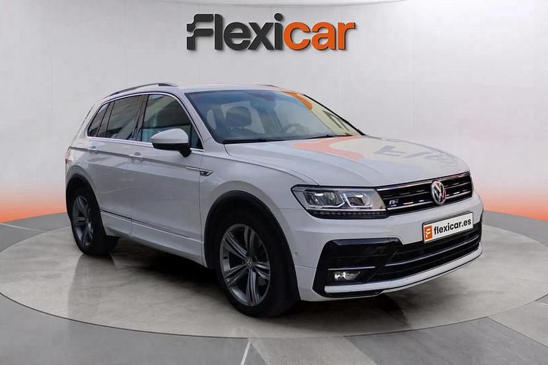 Blanco Usado 2019 VW Tiguan Advance SUV | 19.390 € (Un poco caro) - Imagen 1/4
