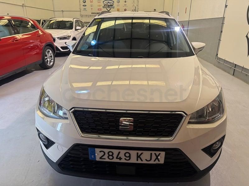 Usado Seat Arona Ecomotive 95 CV (69 kW) 2018 Blanco SUV