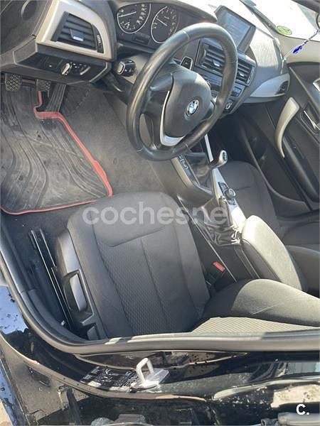 Usado BMW 114 102 CV (75 kW) 2014 Negro Utilitario