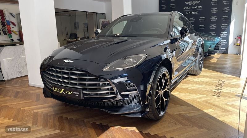 Ultramarine black Nuevo 2025 Aston Martin DBX SUV | 343.000 € - Imagen 1/4
