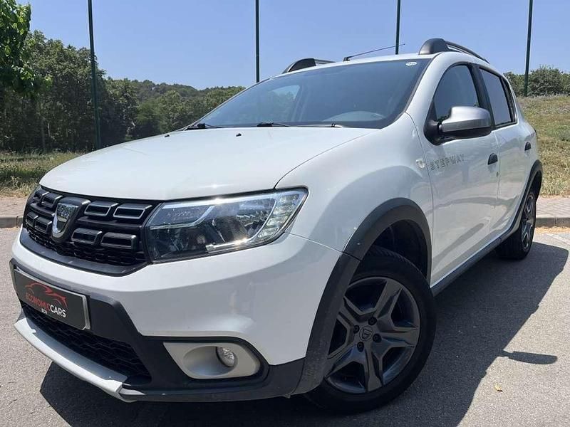 Blanco Usado 2018 Dacia Sandero Stepway Utilitario | 9800 € (Precio justo) - Imagen 1/4