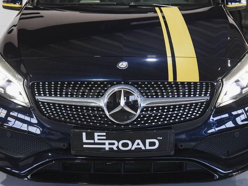Usado Mercedes A250 Motorsport Edition 218 CV (160 kW) 2016 Azul Berlina
