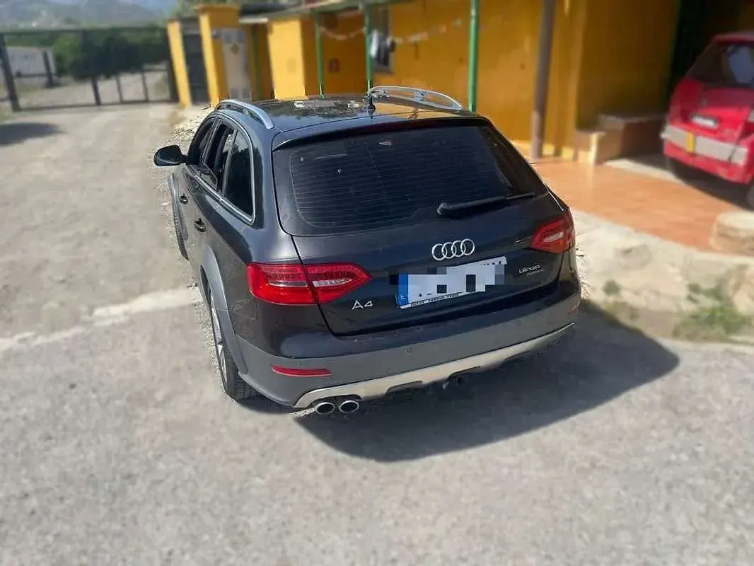 Usado Audi A4 Allroad Premium 190 CV (139 kW) 2015 Negro Familiar