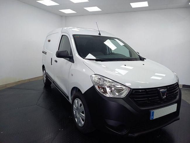 Usado Dacia Dokker Essentiel 95 CV (69 kW) 2021 Blanco Monovolumen