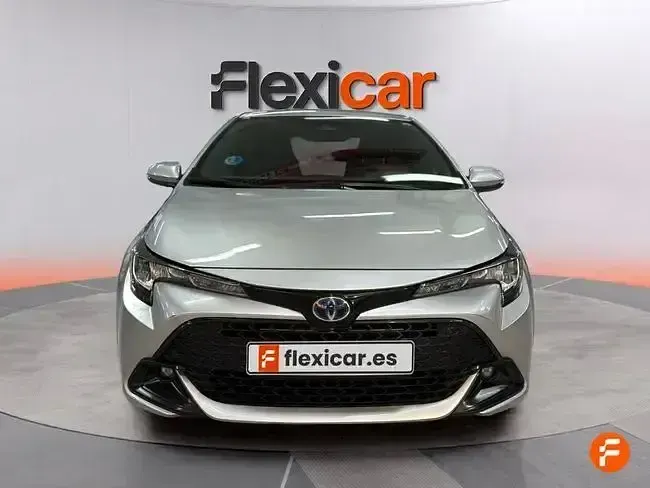 Usado Toyota Corolla Active 140 CV (102 kW) 2023 Gris Berlina