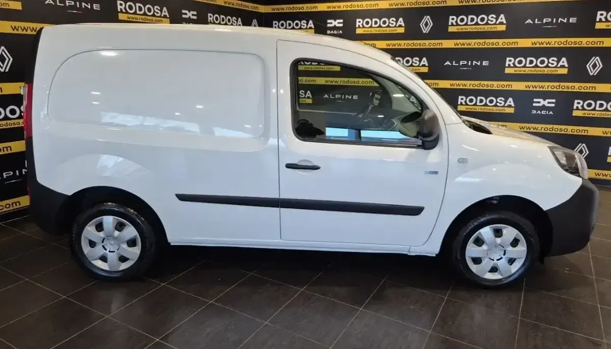 Usado Renault Kangoo 44 kW (60 CV) 2019 Blanco Utilitario