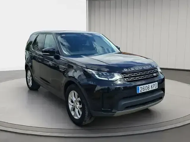 Usado Land Rover Discovery 5 SE 240 CV (176 kW) 2018 Negro SUV