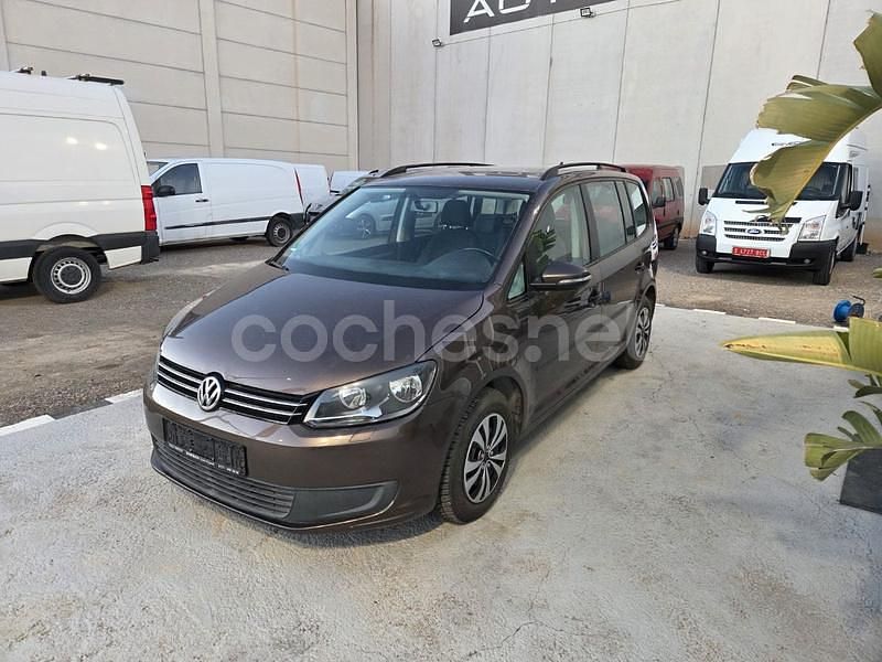 Usado VW Touran Edition 90 CV (66 kW) 2012 Marrón Monovolumen