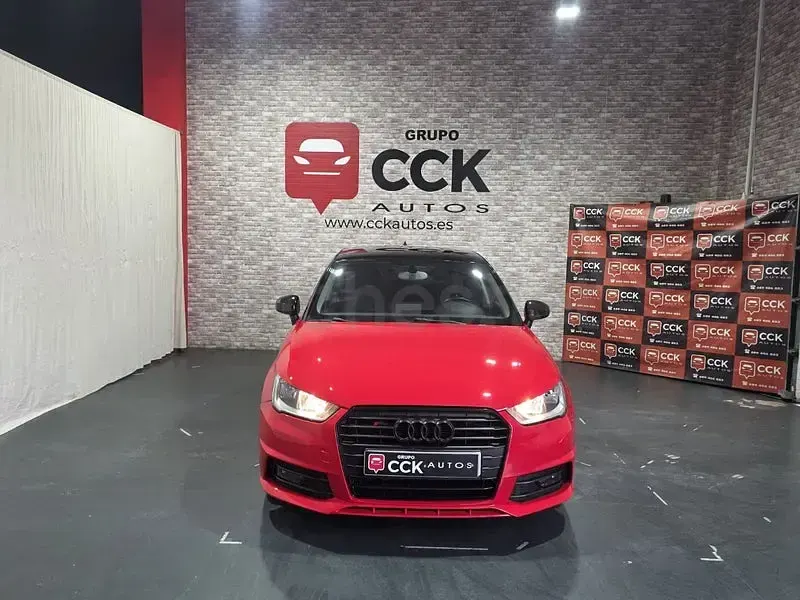 Usado Audi A1 Sportback Design 116 CV (85 kW) 2017 Rojo Utilitario