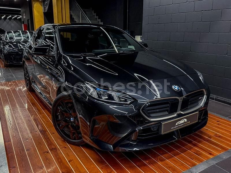 Negro Usado 2024 BMW M135 M Sport Utilitario | 49.900 € (Precio justo) - Imagen 1/4