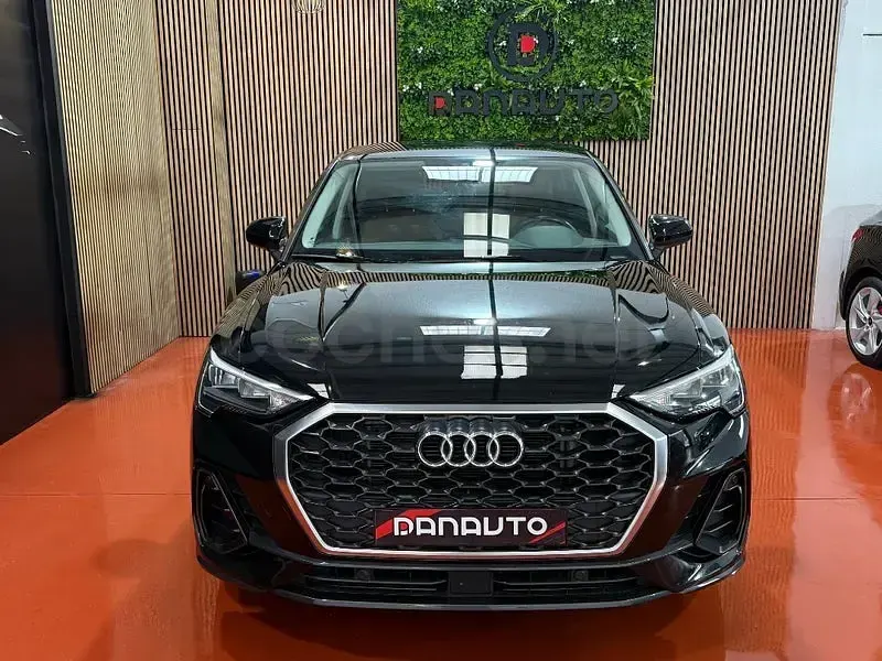 Usado Audi Q3 Sportback 150 CV (110 kW) 2022 Negro SUV