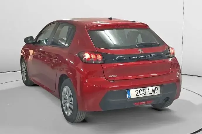 Usado Peugeot 208 Active 75 CV (55 kW) 2022 Rojo Utilitario