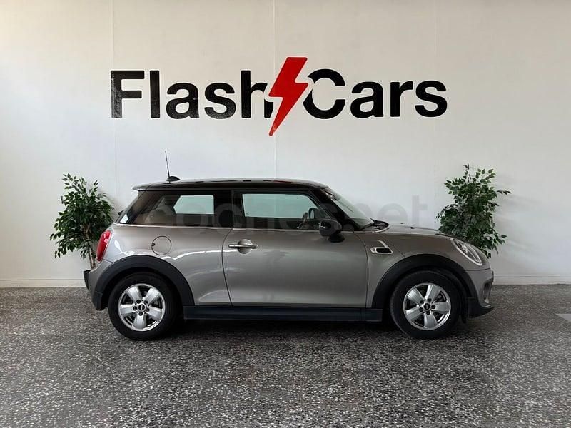 Usado Mini Cooper 136 CV (100 kW) 2019 Gris / plata Utilitario