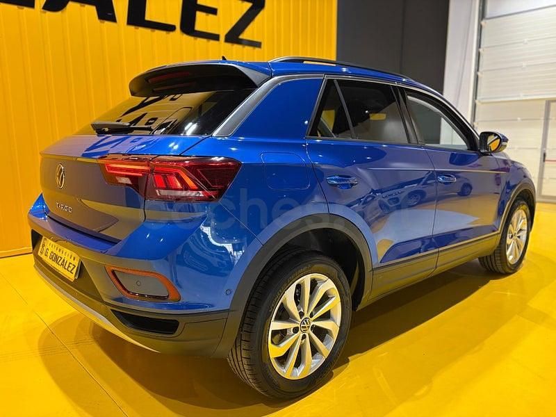 Usado VW T-Roc Life 150 CV (110 kW) 2025 Azul SUV