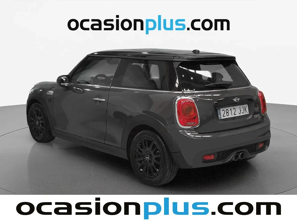 Usado Mini Cooper SD 170 CV (125 kW) 2015 Gris Utilitario