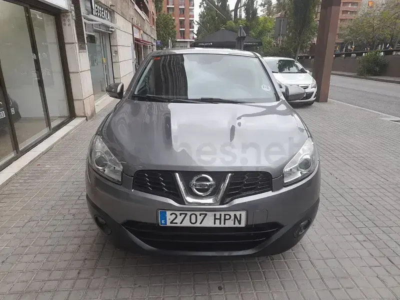 Usado Nissan Qashqai Acenta 130 CV (95 kW) 2013 Gris / plata SUV