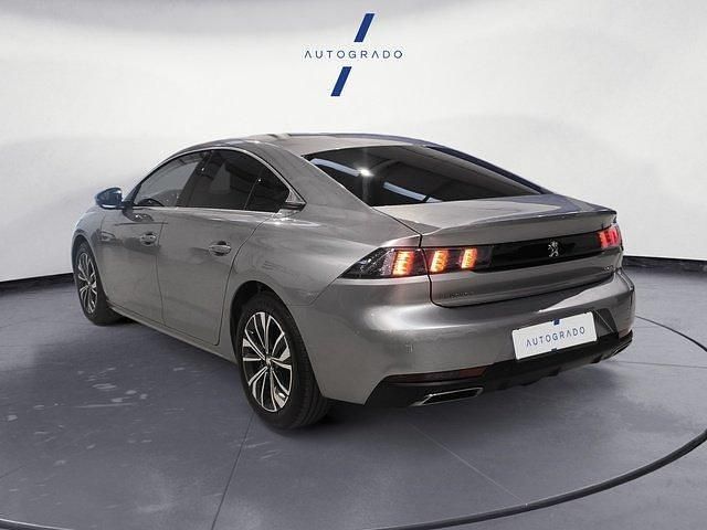 Usado Peugeot 508 Allure 131 CV (96 kW) 2021 Gris / plata Berlina