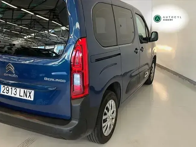 Usado Citroën Berlingo Feel 110 CV (80 kW) 2021 Azul Monovolumen