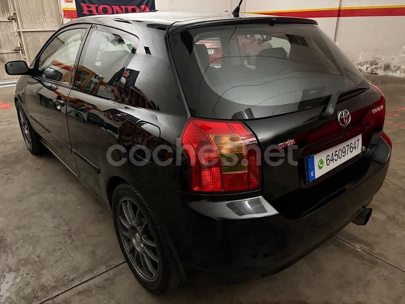 Usado Toyota Corolla Sport 192 CV (141 kW) 2003 Negro Berlina