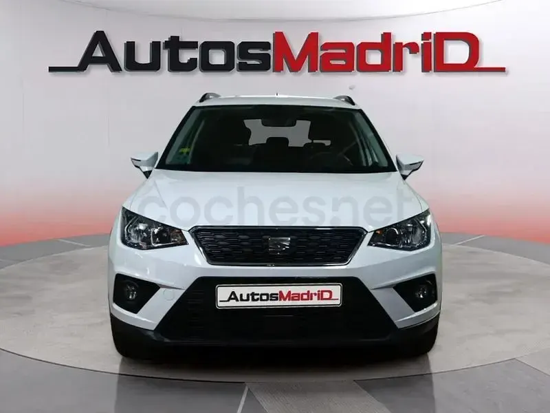 Usado Seat Arona Ecomotive 115 CV (84 kW) 2019 Blanco SUV