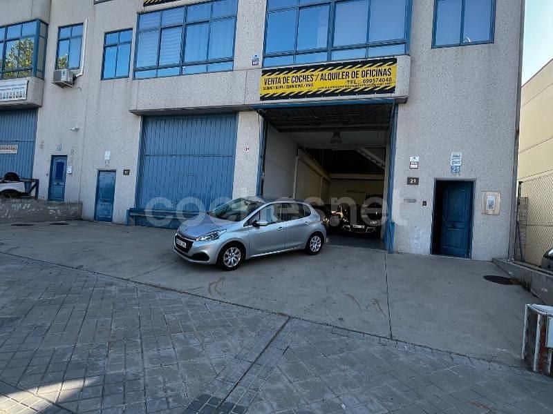 Gris / plata Usado 2017 Peugeot 208 Allure Utilitario | 6999 € (Precio justo) - Imagen 1/4