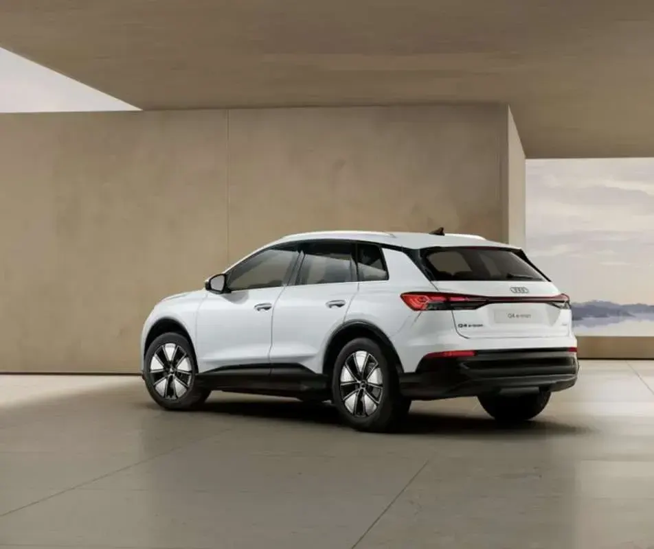 Nuevo Audi Q4 e-tron Advanced Plus 219 kW (299 CV) 2026 Blanco SUV