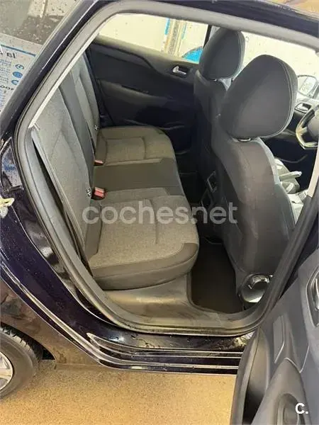 Usado Citroën C4 Shine 120 CV (88 kW) 2016 Azul Berlina