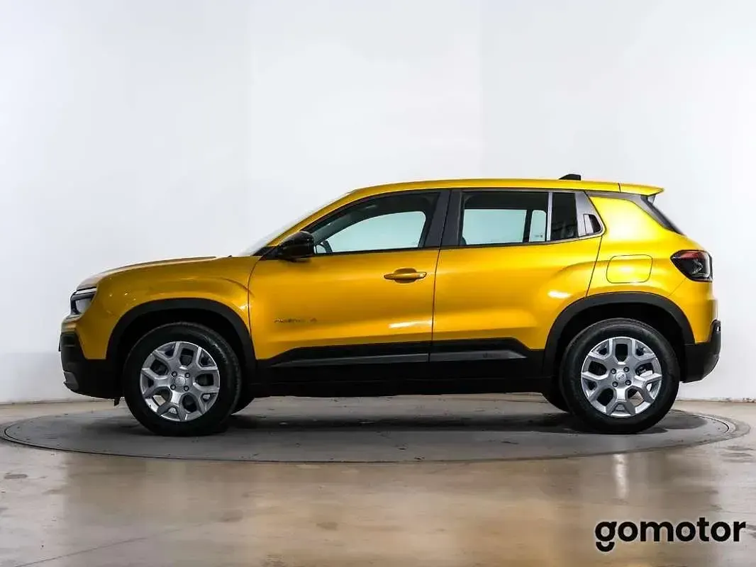 Usado Jeep Avenger Altitude 110 CV (80 kW) 2025 Amarillo SUV