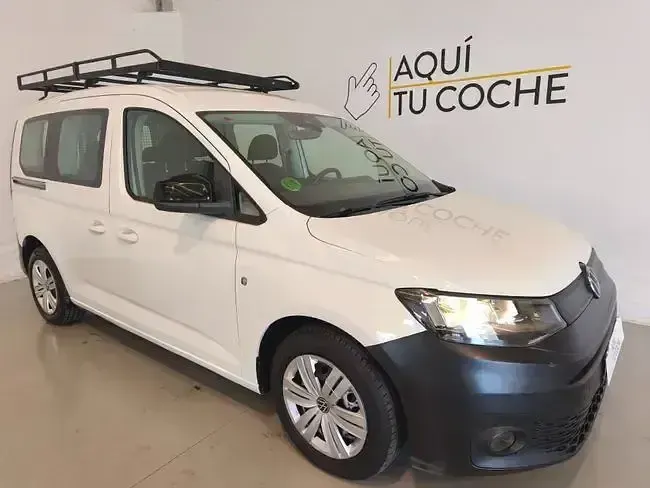 Usado VW Caddy 122 CV (89 kW) 2021 Blanco Monovolumen