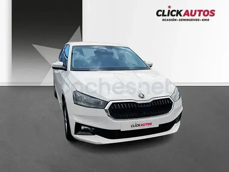 Usado Skoda Fabia Selection 115 CV (84 kW) 2026 Blanco Utilitario