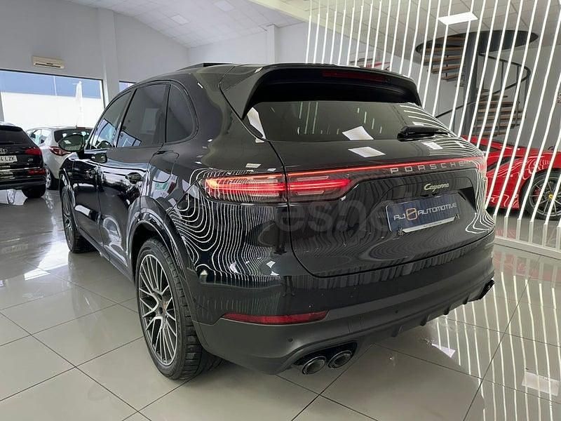 Usado Porsche Cayenne 462 CV (339 kW) 2021 Negro SUV