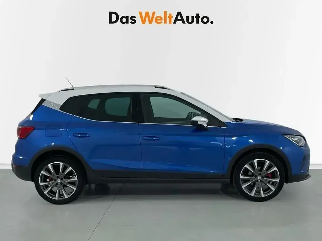 Usado Seat Arona FR 115 CV (84 kW) 2025 Azul SUV