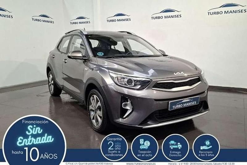 Usado Kia Stonic 84 CV (61 kW) 2024 Gris SUV
